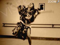 picture of Cours de danse africaine accompagnée par des percussionnistes