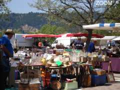 Foto brocante collections vide greniers